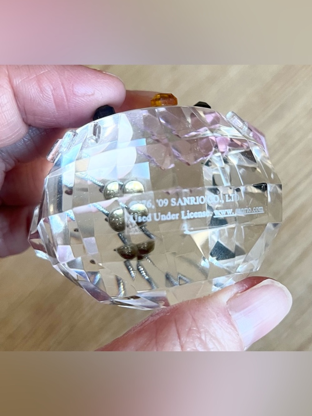 Hello Kitty 2009 Swarovski Crystal Ornament Sanrio Collectible - Picture 3 of 4